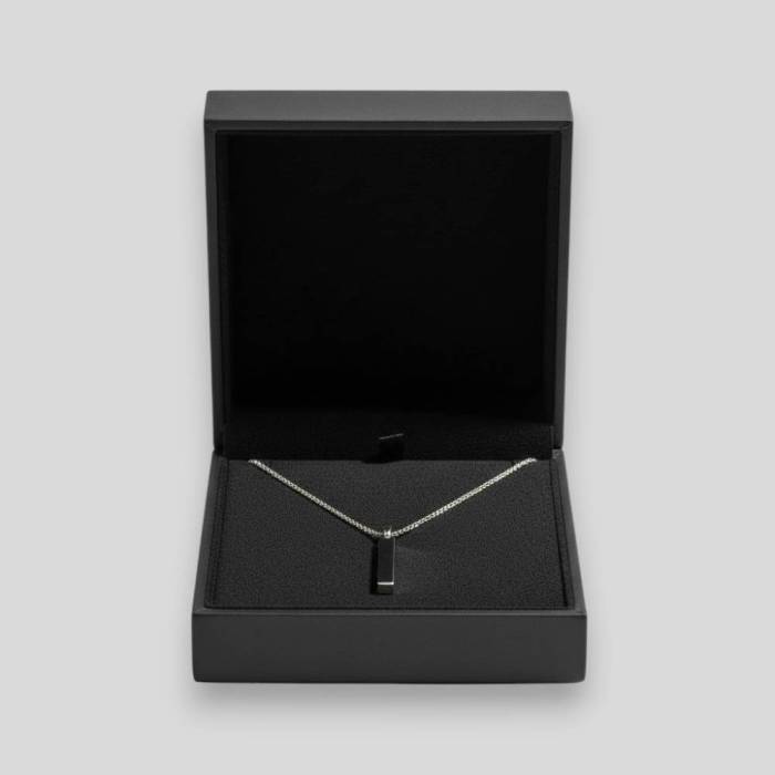 Персонализирано колие с висулка