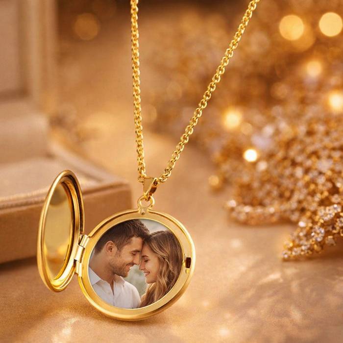 Колие медальон със снимка