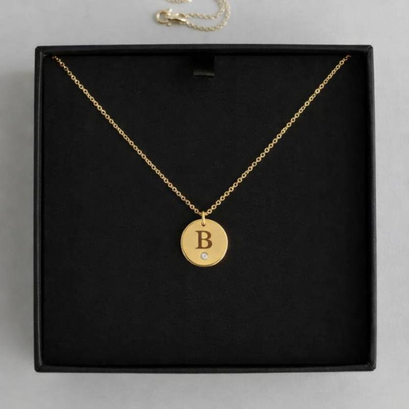 Персонализирано колие с инициала