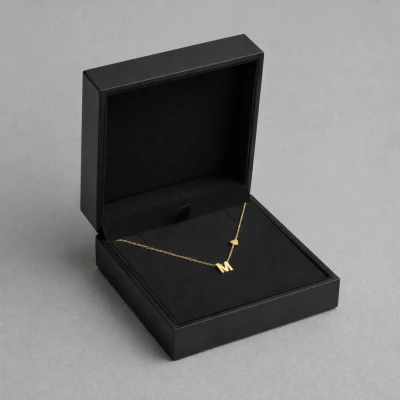 Персонализирано колие с твоята инициала