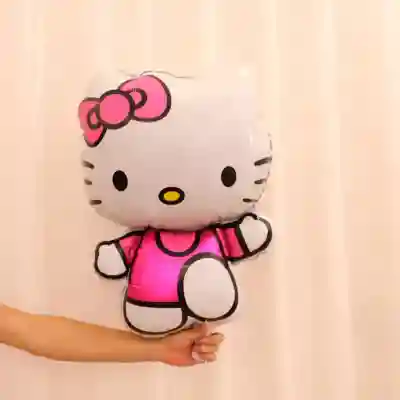 бебешко шише с Hello Kitty
