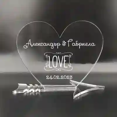 Трофей от плексиглас - Love