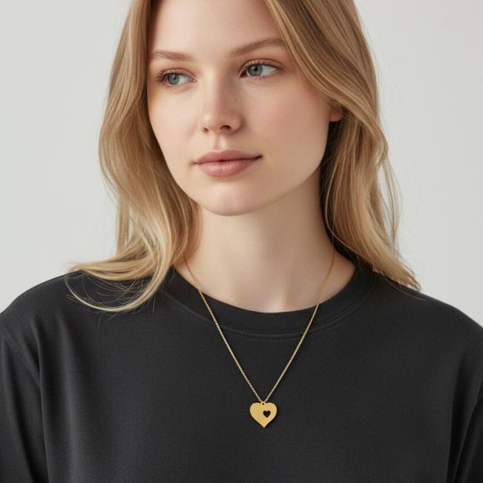 Колие с висулка