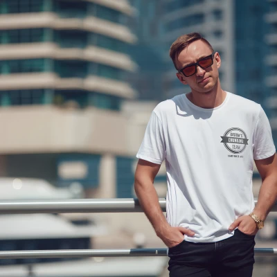 Персонализирана тениска за ергенско парти - Пиещият от младоженеца