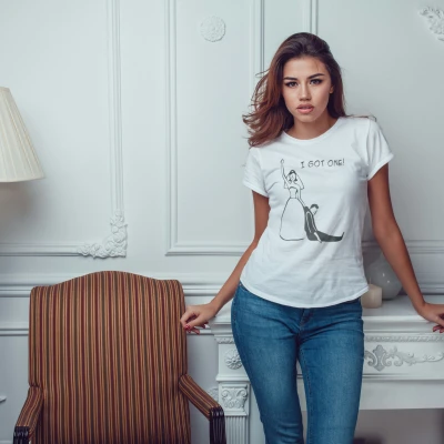 Персонализирана тениска за моминско парти – Имам го