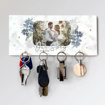 Персонализирана стойка за ключове за стена