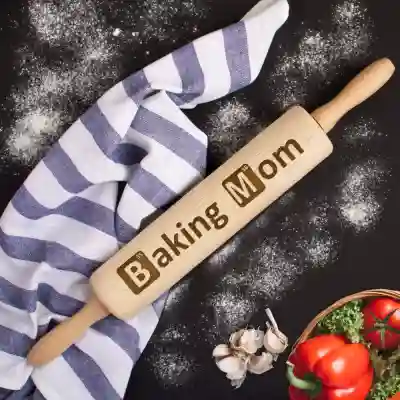Персонализирана точилка - Baking Mom